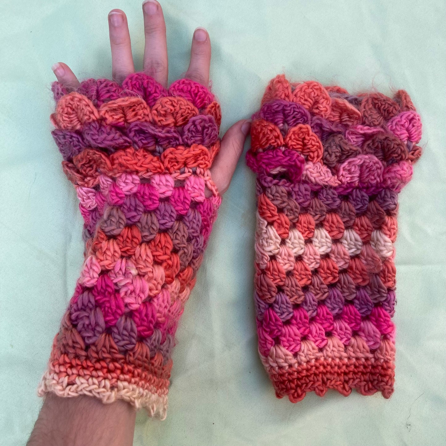 Lesbian pride Fingerless gloves